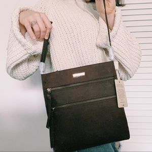 Estalon Leather Crossbody